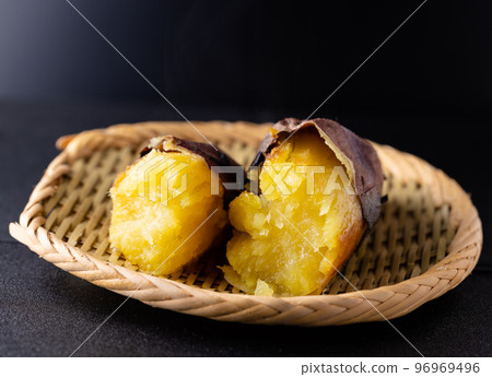 Roasted Beniharuka sweet potato 96969496
