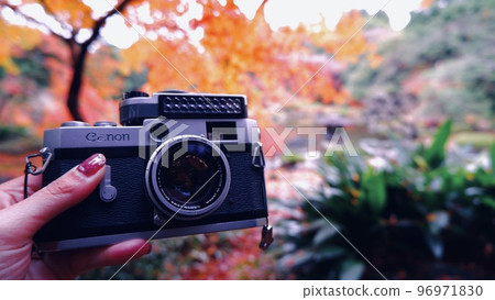 秋葉觀賞膠片相機 96971830