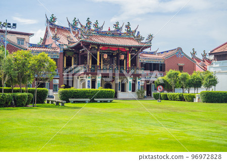 Old houses in the Old Town of Georgetown, Penang, Malaysia 96972828