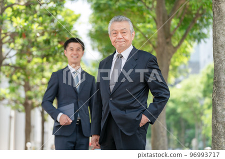 Business 2 people Shinryoku Business 2 people Shinryoku 96993717