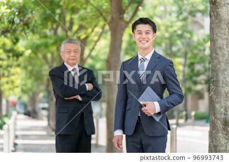 Business 2 people Shinryoku Business 2 people Shinryoku 96993743