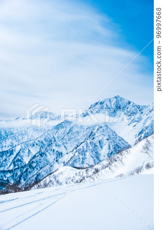 冬季 Tomi Ridge Trekking（查看地勢岳和富士山） 96997668