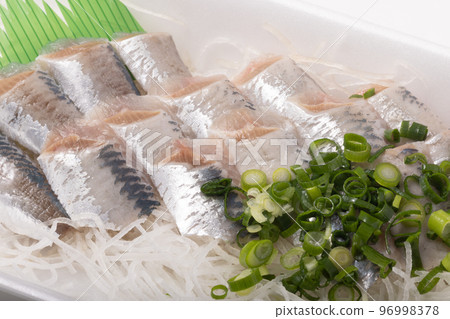 [北海道]沙丁魚生魚片 96998378