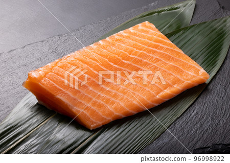 [Norwegian] Atlantic salmon 96998922