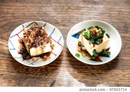 Cold Tofu with Rice and Green Onion and Ginger 97003714