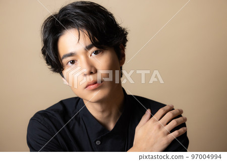 Men's beauty image 97004994