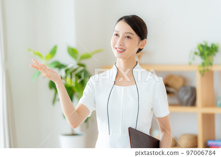 美容師 97006784