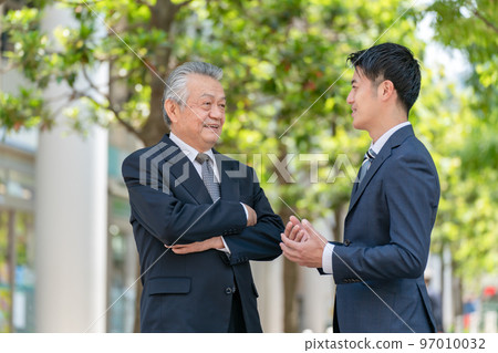 Business Business 97010032
