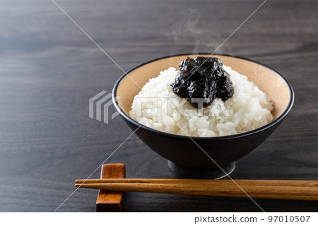 Rice and seaweed tsukudani Rice and seaweed tsukudani 97010507