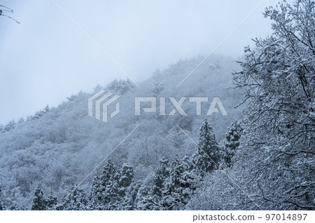 山形雪山風景 山形縣山形市 山形雪山風景 山形縣山形市 97014897
