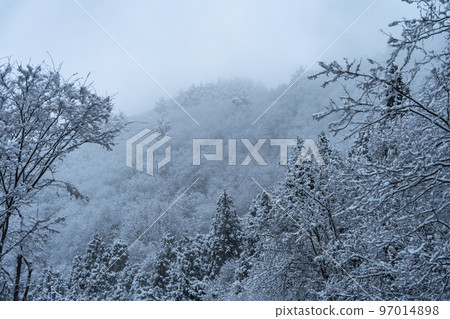 山形雪山風景 山形縣山形市 山形雪山風景 山形縣山形市 97014898