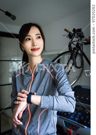 家庭個人健身房 家庭個人健身房 97020262