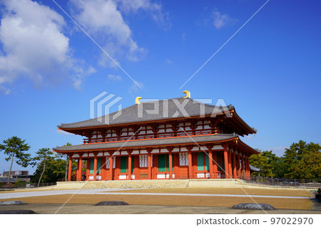 Nara Kofukuji Chukondo (Autumn) 97022970