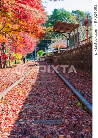 Former Mikawa Hirose Station on the Meitetsu Mikawa Line in autumn <Toyota City, Aichi Prefecture> Former Mikawa Hirose Station on the Meitetsu Mikawa Line in autumn <Toyota City, Aichi Prefecture> 97024092