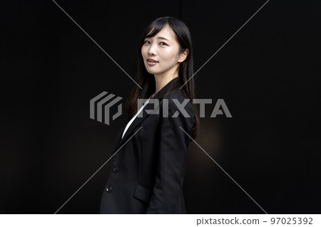 Business woman's portrait Business woman's portrait 97025392