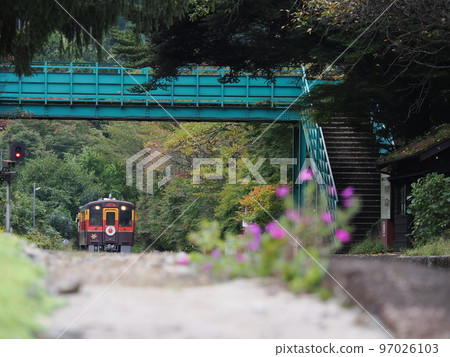 Scenery of Sawairi Station on the Watarase Keikoku Railway Scenery of Sawairi Station on the Watarase Keikoku Railway 97026103