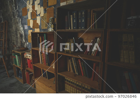 舊房間 舊房間 97026846