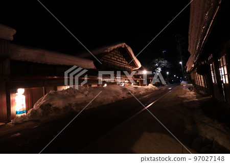 Streets that convey the past to the present Streets that convey the past to the present 97027148