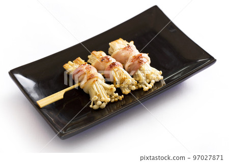 Various kind of grilling kushiyaki or meat skewers on white background. Japanese style skewered food in the izakaya restaurant. Various kind of grilling kushiyaki or meat skewers on white background. Japanese style skewered food in the izakaya restaurant. 97027871