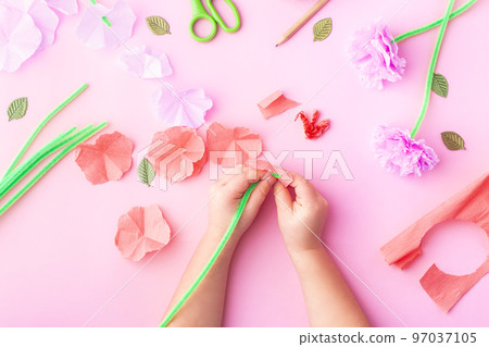 Easy paper flowers craft for kids. Hands. Mother's day. Happy birthday Easy paper flowers craft for kids. Hands. Mother's day. Happy birthday 97037105