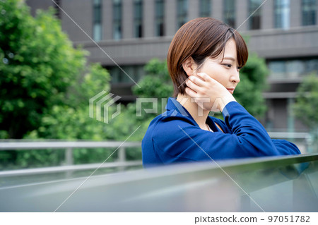 Business woman outdoors 97051782