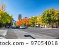 A view of Nishi-Hiroshima Station from the west end of the Nishi Heiwa Ohashi Bridge. Please see the beautiful autumn leaves of Peace Boulevard. Hiroshima 97054018