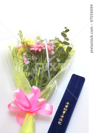 畢業典禮形象(縱向構圖) 畢業典禮形象(縱向構圖) 97056084