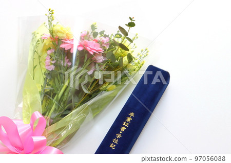 畢業典禮形象 97056088