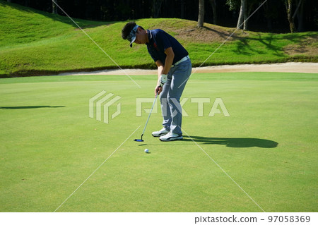 高爾夫玩高爾夫球手推桿標準桿推桿 3 綠色 高爾夫玩高爾夫球手推桿標準桿推桿 3 綠色 97058369