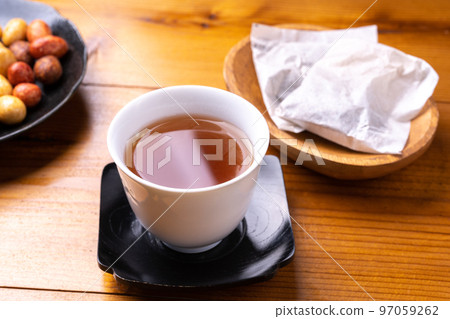 Black bean tea Black bean tea 97059262