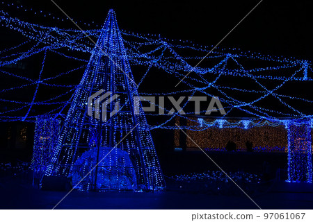 illuminated, illumination, illuminations 97061067