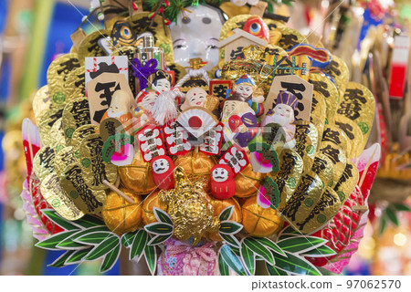Tori no Ichi, Kumade, thriving business, vivid colors, family safety, shrine, year-end, New Year's 97062570