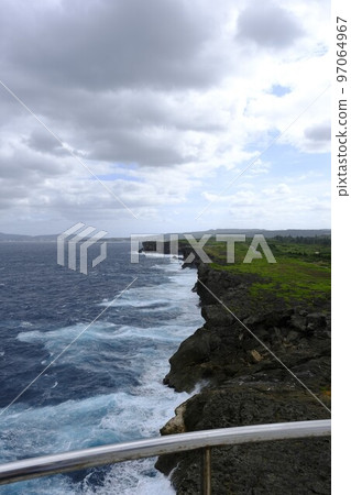 沖繩縣殘波岬的景色 97064967