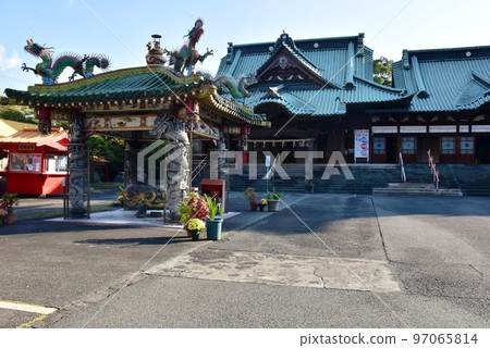 富士市妙法寺（毗沙門天）龍神香爐堂和正殿 97065814