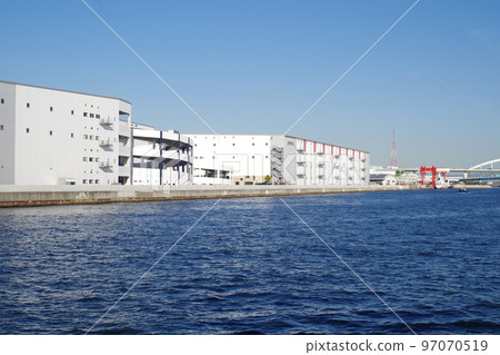 Building view of Osaka Nanko Logistics Center Building view of Osaka Nanko Logistics Center 97070519