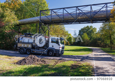 White street sewer cleaner truck 97088910