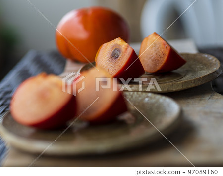 Sweet Fuyu persimmons from Nishiyoshino 97089160