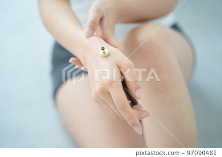 Hand moxibustion 97090481