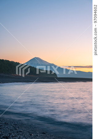 Fuji seen from Miho no Matsubara (dawn) Fuji seen from Miho no Matsubara (dawn) 97094602