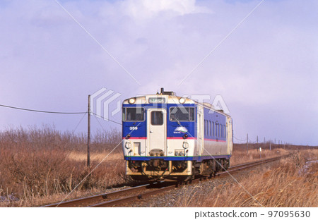 Hidaka Main Line Hamadaura - Hamatsuma JR Hokkaido Kiha 40-359 (Tomakomai) Yushun Roman Hidaka Main Line Hamadaura - Hamatsuma JR Hokkaido Kiha 40-359 (Tomakomai) Yushun Roman 97095630