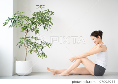 Self-care image Self-care image 97098911