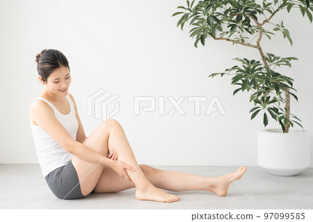 自我按摩小腿 97099585