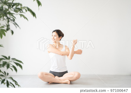 拉伸圖像 97100647