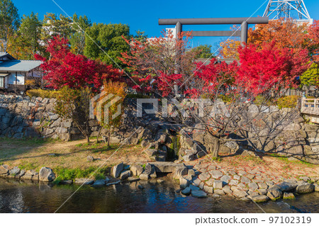 Strolling around Matsumoto City, Nagano Prefecture in autumn, Yohashira Shrine, Nawate rejuvenating water, Strolling around Matsumoto City, Nagano Prefecture in autumn, Yohashira Shrine, Nawate rejuvenating water, 97102319