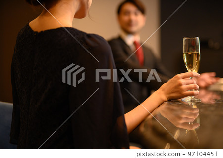 商務人士 商人 男性白領 97104451