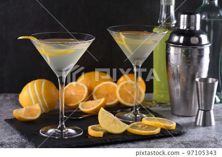 Lemon drop martini with zest 97105343