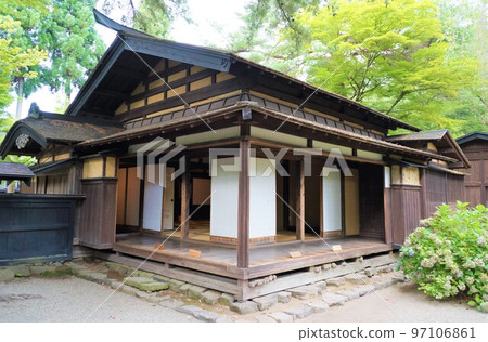角館街景(小京都) 田宮舊武家敷街風景 舊岩橋住宅 角館街景(小京都) 田宮舊武家敷街風景 舊岩橋住宅 97106861