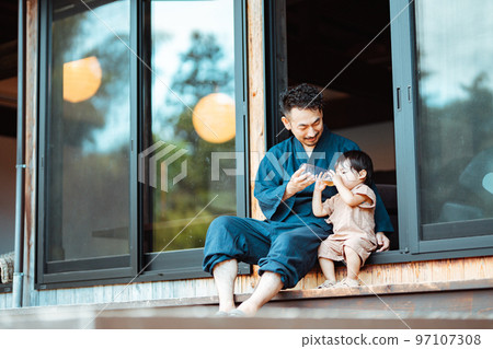 本地遷移圖片_父子 97107308