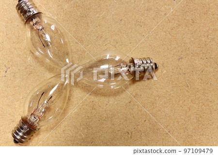 蠟燭燈泡 97109479