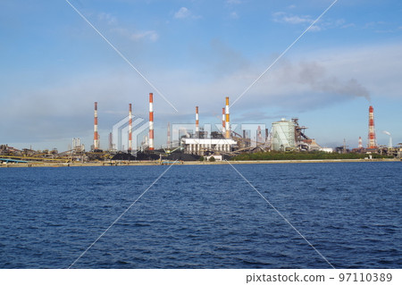 水島工業區的鋼廠景觀 水島工業區的鋼廠景觀 97110389